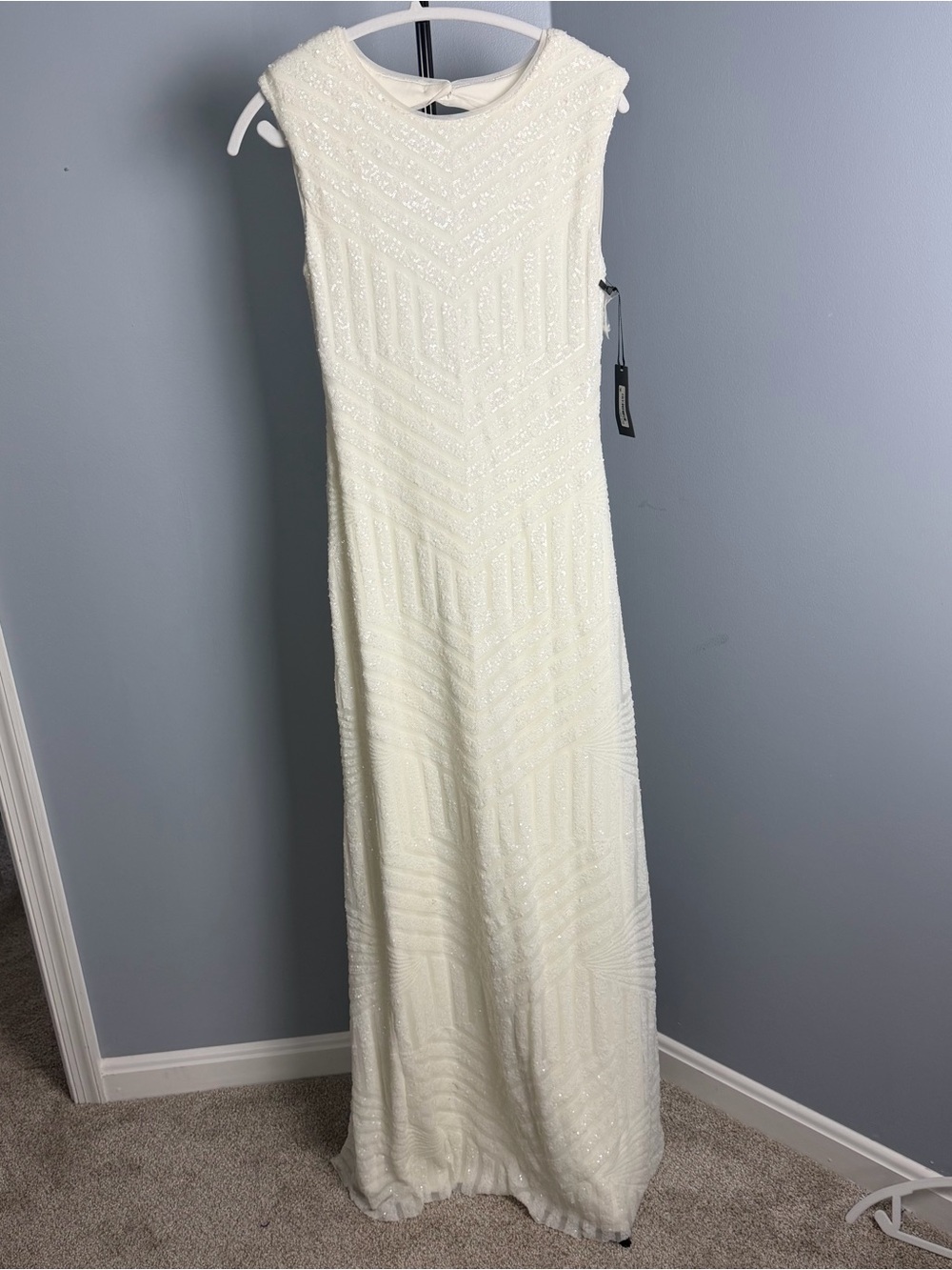 Vera Wang Ivory elegant Sequin Beaded Maxi Gown NWT - Picture 2 of 10